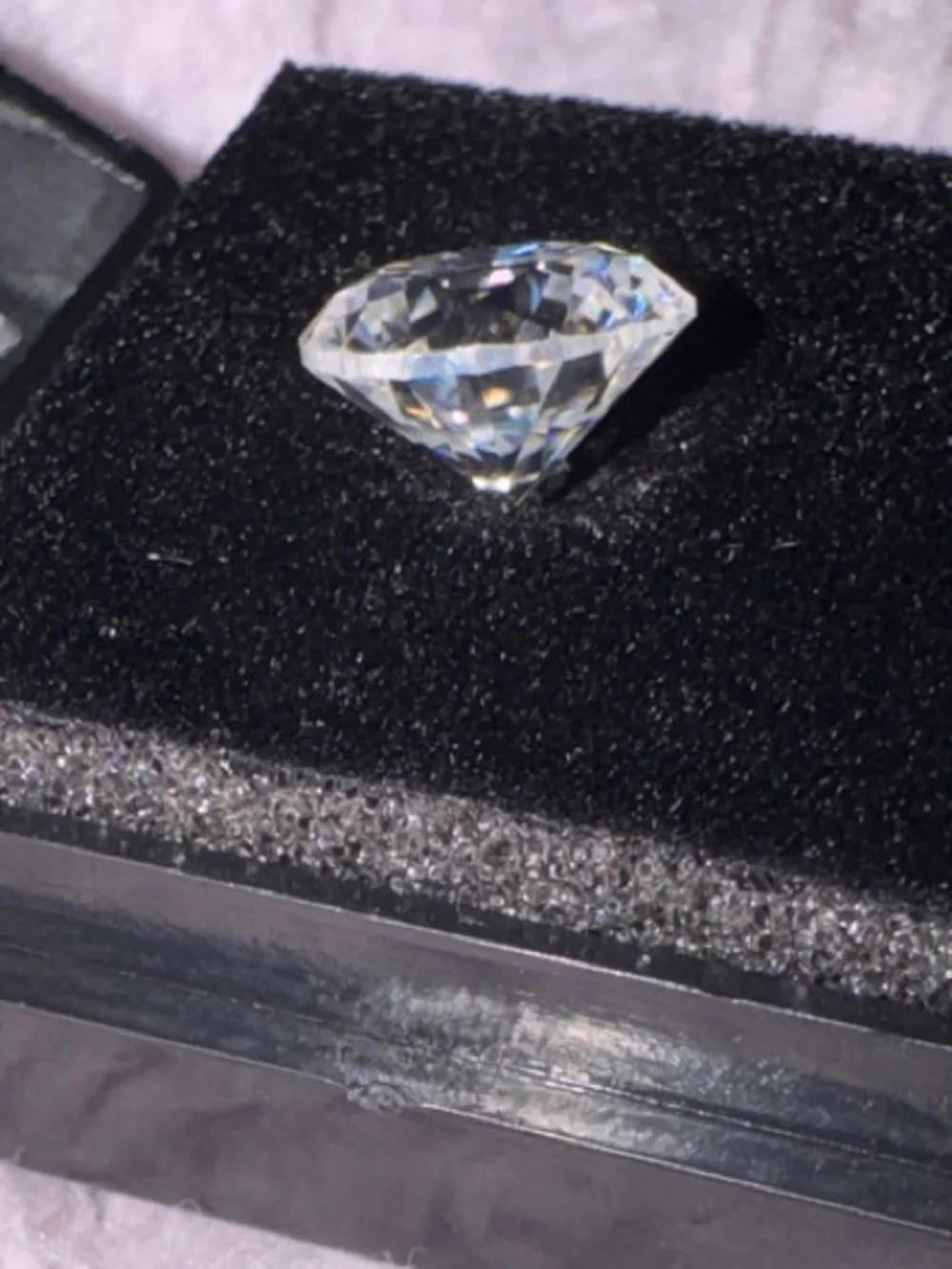 Global gemology research Academy elegant round